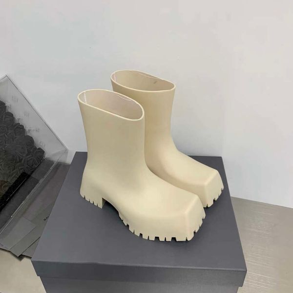 Stivaletti balenciashoes Stivali da pioggia Donna con testa squadrata Suola spessa Tacco spesso Stivaletti a cilindro medio Stivaletti corti Indossa scarpe da acqua antiscivolo impermeabili All'esterno 8SNZL