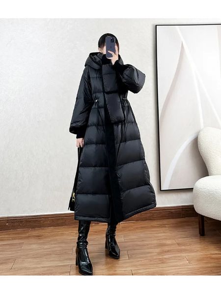 Piumino da donna Parka invernale lungo e spesso con catena con cappuccio e polsini larghi, cappotto da neve blu navy nero alla moda con pesce palla 231023