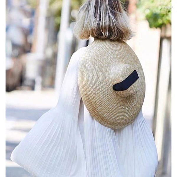 Geniş Memlu Şapkalar 18cm Vintage Boater Sun Sun Hat Büyük Disket Kadınlar Yaz UV Blok Saman Seyahat Seyahat Plajı Siyah Beyaz