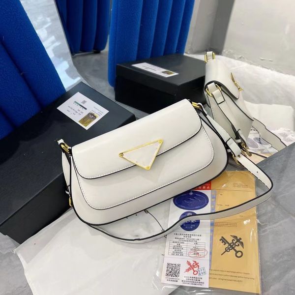 Брендовые сумки-мессенджеры Модная корейская версия сумки под мышками с большой пряжкой для женской сумки С коробкой Черно-белая
