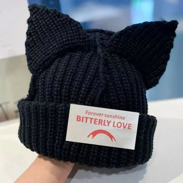 Berretti con teschio/teschio Cappello di lana lavorato a maglia carino Ins da donna con cappuccio Hip Hop Bean Inverno caldo cappello di lana con orecchie di maiale di gatto Design Kpop Cappello personalizzato 231023