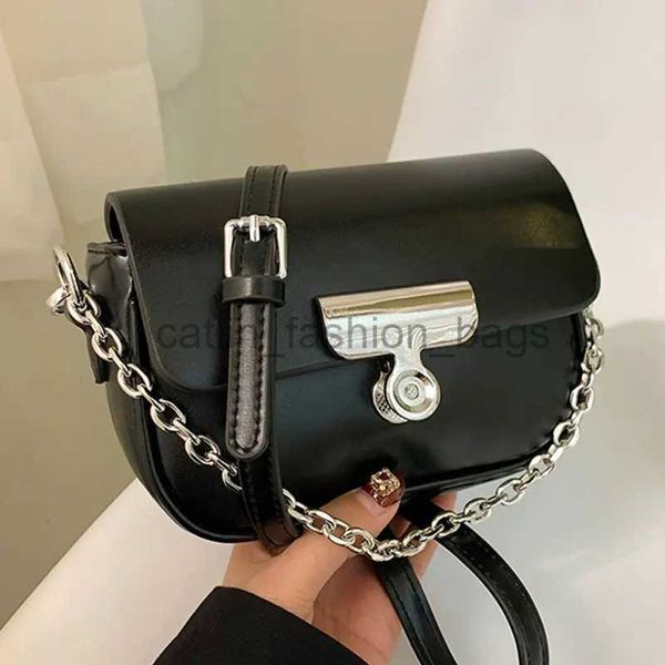 Borse a tracolla piccole da sella a tracolla per donna 2023 Nuova borsa a tracolla Fasion Clip Sape Lock Design Borsa e portafoglio da donnacatlin_fashion_bags