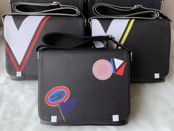 New2023 famoso designer clássico moda masculina sacos de mensageiro couro cruz corpo saco escola bookbag bolsa ombro maleta 28cm