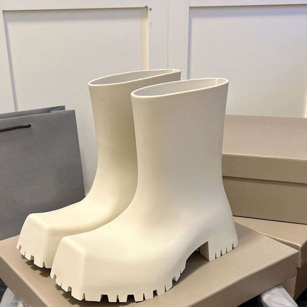 Botas de tornozelo balenciashoes cabeça quadrada vermelha botas de chuva das mulheres dos homens botas de sola grossa alta moda à prova dwaterproof água anti deslizamento sapatos ej68l