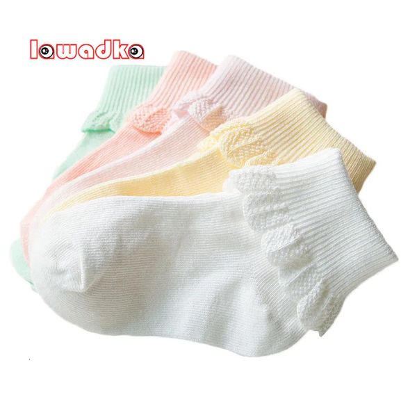 Kids Socks Lawadka 10 Stücke/Lot = 5pairs Baumwollkinder Socken Mode Sport Short Socken Baby Girls Socken 231023