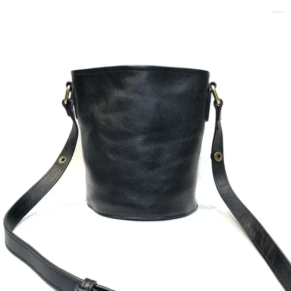 Sacos de noite Bolsas de designer de luxo senhoras balde saco vegetal curtido couro ombro feminino sólido pequeno crossbody para mulheres