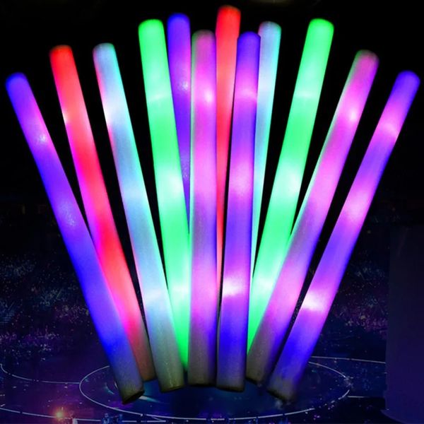 Leuchtende Schaumstoffstäbe, weiche LED-Stäbe, Rally Rave-Glühstäbe, Farbwechsel, Blitz, Taschenlampe, Festivals, Party, Konzert, leuchtender Stab