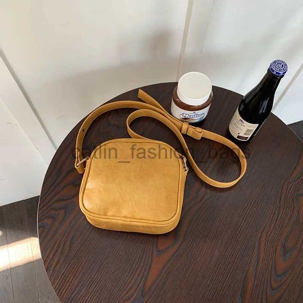 Borsa a tracolla da donna e borsa piccola 2023 New Soft Leater A Sour Cross Messenger Bag Borsa a tracolla da donna Saco Cross Bodycatlin_fashion_bags