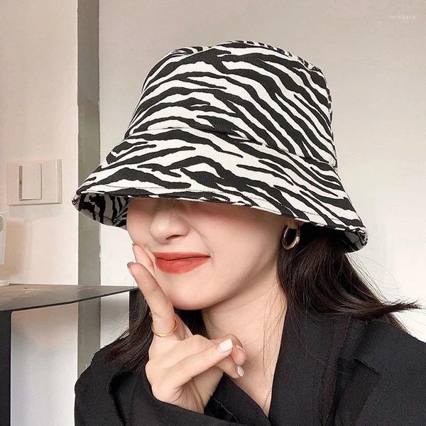 Berets Koreanische Version des Fischerhutes Damen Paar Zebra Gestreifter Eimer Schatten Sonnenschutz Sommer Panama