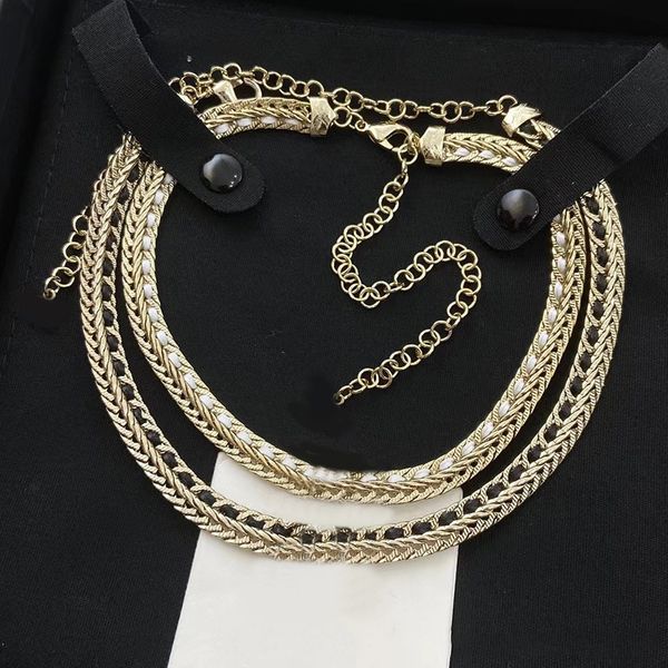 Colares de pingente C diamante designer colar vintage perfumado orelha de trigo preto e branco cobra osso tecelagem colares de moda
