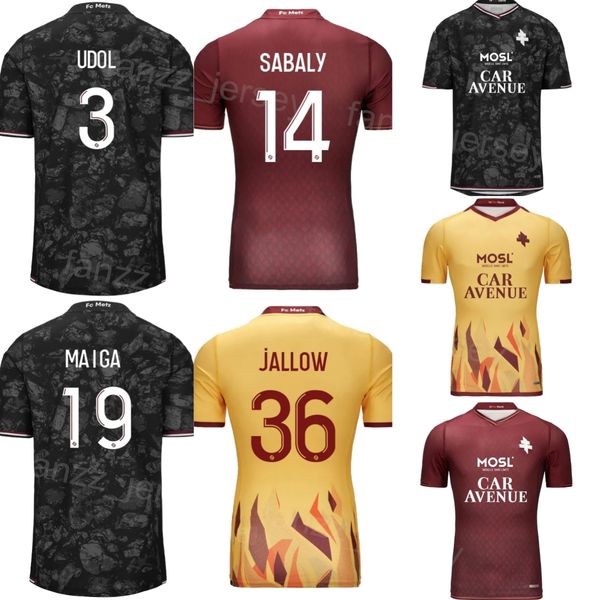 23-24 FC Club Team Metz 10 BOULAYA Camisa de futebol 7 NIANE 26 YADE 20 GUEYE 18 CENTONZE 19 MAIGA 3 UDOL 15 SARR 17 DELAINE Camisa de futebol Kits em branco para fãs de esporte Unifrom