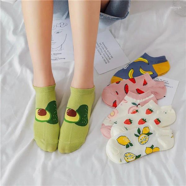 Frauen Socken 5 Paare Cartoon Avocado Wassermelonen Zitronen Banane Erdbeer Pfirsich Koreanisch süße Kawaii Mode Kausalknöchel