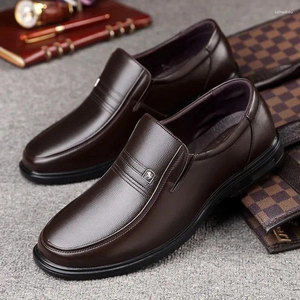 Kleid Schuhe Echtes Leder Handgemachte Männer Loafer Slip On Business Casual Klassische Weiche Mokassins Flache Freizeit Papa