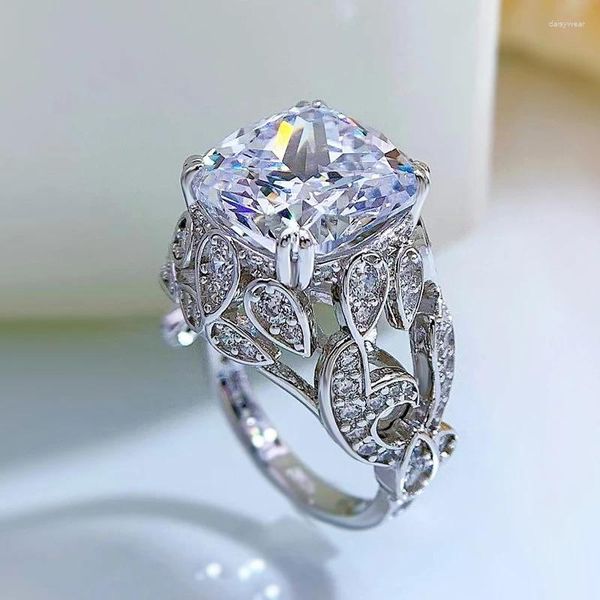 Anéis de cluster SpringLady Vintage 12mm Lab Diamond Ring 925 Sterling Silver Party Wedding Band para Mulheres Promessa Jóias de Noivado