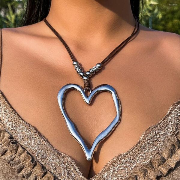 Anhänger Halsketten Salircon Punk Metall Große Herzförmige Schlüsselbein Halskette Vintage Einfache Leder Wachs Faden Choker Frauen Harajuku Schmuck