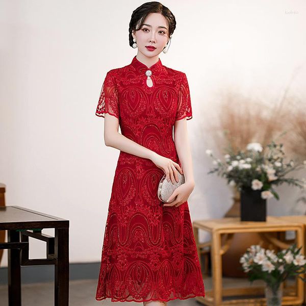 Abbigliamento etnico Donna Rosso Sexy Pizzo Scava Fuori Cheongsam Elegante Manica corta Qipao Bottone vintage Abito cinese Colletto alla coreana Abiti