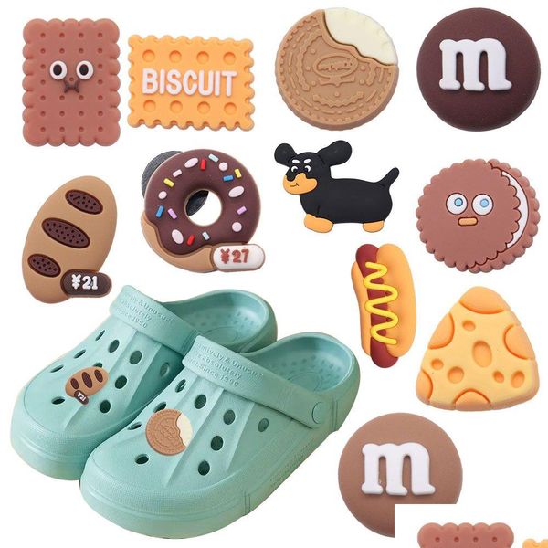 Schuhteile Zubehör Großhandel 100 Stücke PVC Lebensmittel Schokolade Chip Cookie Brötchen Charms Schnalle Dekorationen für Armband Knopf Clog Drop DHE5G