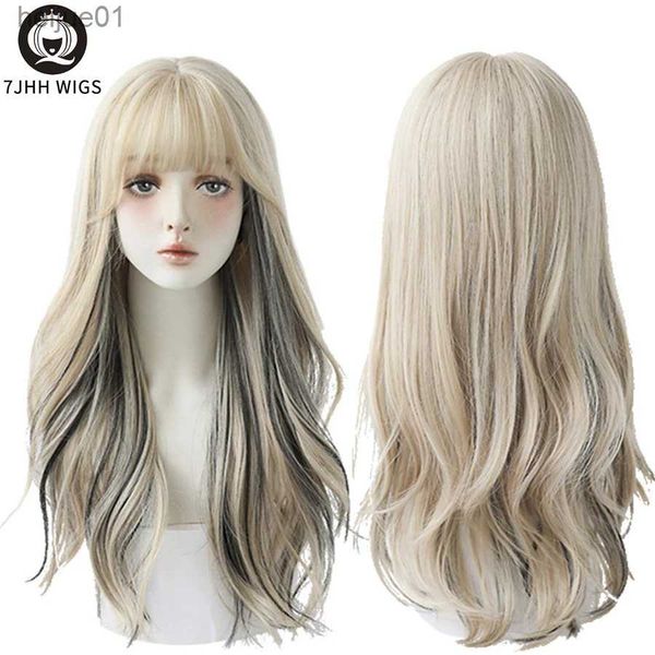 Synthetische Perücken 7JHH WIGS Langes, gewelltes, lockiges, schwarzblondes Haar, hebt Perücken aus synthetischer Mischung mit flauschigem Pony hervor, für den täglichen Gebrauch von Frauen in vier Jahreszeiten. L231024