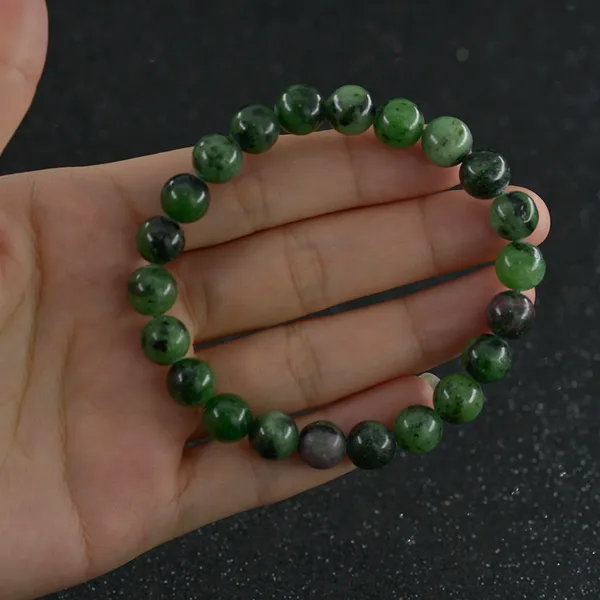 Bracciale in pietra naturale con rubino Zoisite da 8 mm. Perline di energia con potere curativo della pietra preziosa. Bracciale con perline rotonde in pietra elasticizzata elastica