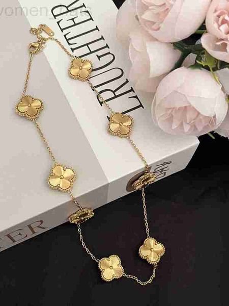 Girocolli di design Designer di stile Four Leaf CloChokers Collane di lusso in acciaio inossidabile placcato oro 18 carati NecklaTorques Gioielli Collana girocollo di design