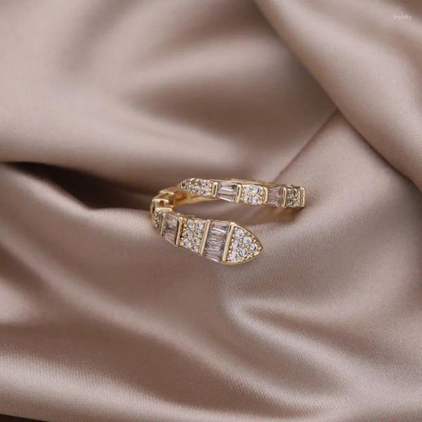 Cluster-Ringe 2023 14 Karat vergoldetes koreanisches Design Modeschmuck Buchstabe M Zirkon offener Ring Elegante Damen-Accessoires für die tägliche Arbeit