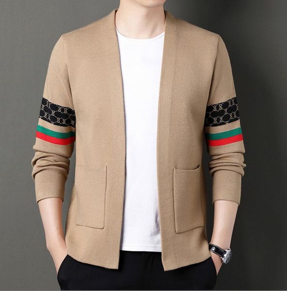 Outono novo Desinger moda masculina high-end luxo malha cardigans ajuste fino listrado impresso malha bonito suéteres masculino casual na moda casacos pluz tamanho jaqueta