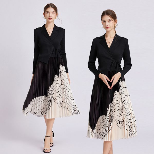 Kadın Tasarımcı Midi Uzun Kollu Elbise Blazer Boyun Yukarı İnce Siyah Pileli Elbiseler Robe 2023 Sonbahar Kış Tatil Pist Zarif Baskı Fit Partisi Bayanlar Frocks