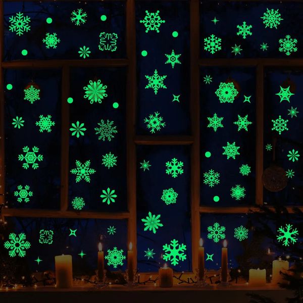 Adesivos de parede luminoso floco de neve adesivos de parede de natal quarto casa decoração decalques brilho no ano escuro janela de vidro papel de parede 231025