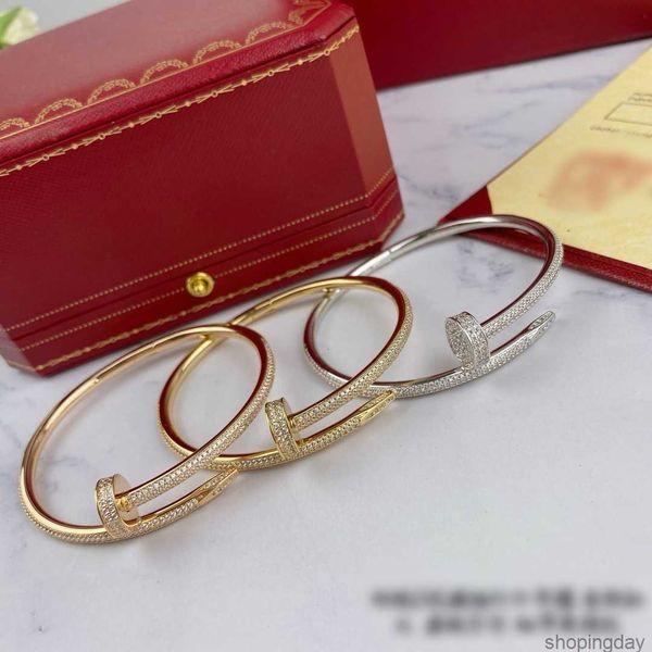 Bracciale con lucchetto di lusso Designer per donne Braccialetti d'amore Gioielli in acciaio in oro rosa argento Bracciale con lucchetto per uomo Mai regalo di nozze Bracciale per unghie ricoperto di diamanti