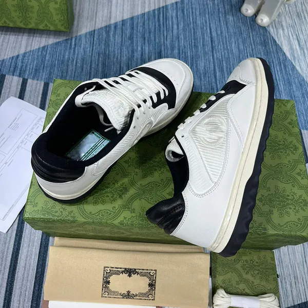 Scarpe da tennis da donna lettera Scarpe da ginnastica da uomo scarpe eleganti firmate di lusso Stile coppia Moda Casual Sneakers con lacci superstar mocassini lacci per scarpe Taglia grande 35-45