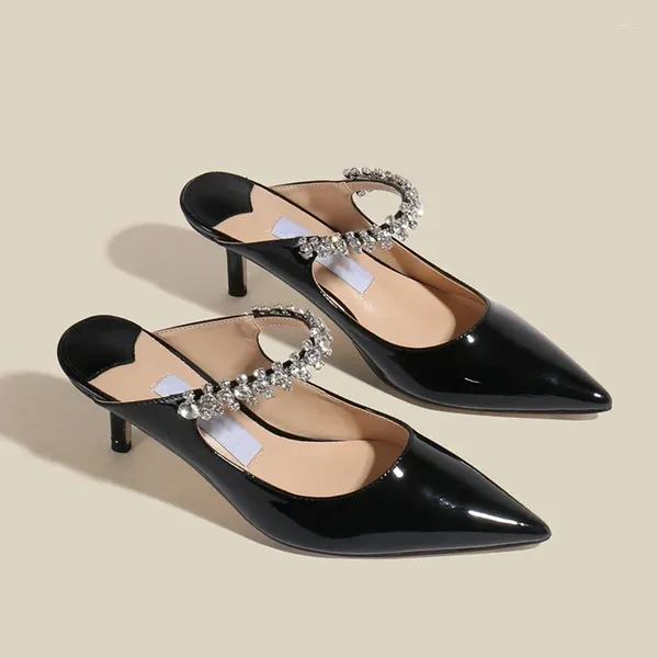 Hausschuhe Mode Spitz Sandalen 2023 Sommer Diamant Kette Schuhe mit hohen absätzen Baotou Muller Halb-hausschuhe Frosted Flache Frauen der