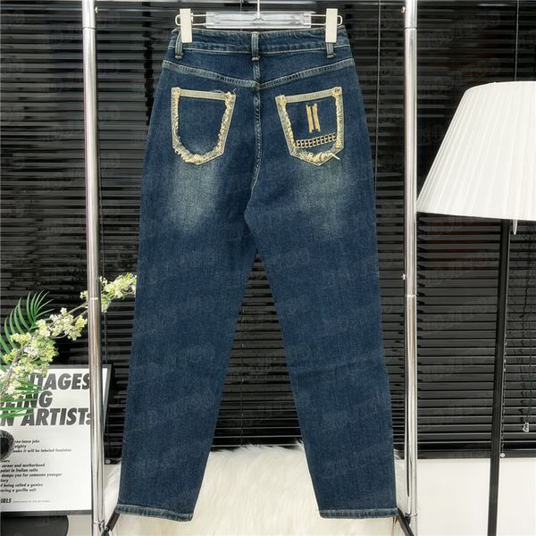 Tasarımcılar Kot pantolon için kadınlar için Tasarım Geri işlemeli mektup denim pantolon yüksek dereceli pantolon