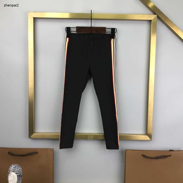 Pantaloni da yoga di lusso per ragazza Abbigliamento per bambini Design con cuciture a strisce laterali Legging per bambini Taglia 100-160 Pantaloni per bambini di alta qualità Oct25