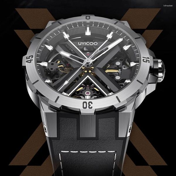 Orologi da polso Orologio sportivo da uomo di lusso Auto Skeleton 42mm UYICOO Meccanico Top Brand 50m Orologi luminosi impermeabili