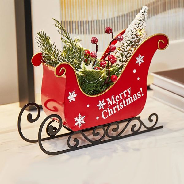 Decorazioni natalizie Decorazione natalizia Slitta in metallo con albero di Natale Luci a LED Casa Natale Ornamento da tavolo Regalo di 2024 anni per bambini 231025
