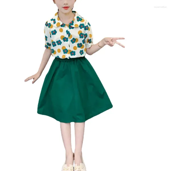 Комплекты одежды Костюм-рубашка для девочек Летняя милая блузка с цветочным принтом и юбки из двух частей красного, зеленого цвета для детей 4-12 лет Бутик детской одежды