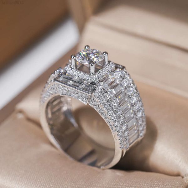 Anello da uomo con diamanti quadrati, gioielli Hip Hop, anello nuziale in moissanite con micro pavé placcato oro 14k 18k dal produttore del Vietnam