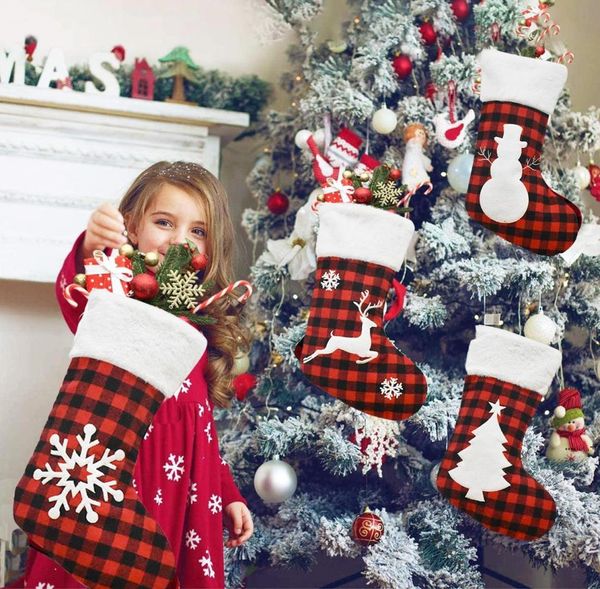 Sacchetti regalo per calze di Natale con griglia rossa di grandi dimensioni per bambini Ornamento per albero di Natale Calzini con ciondolo di Natale Decorazione per feste a casa FWF97918966525