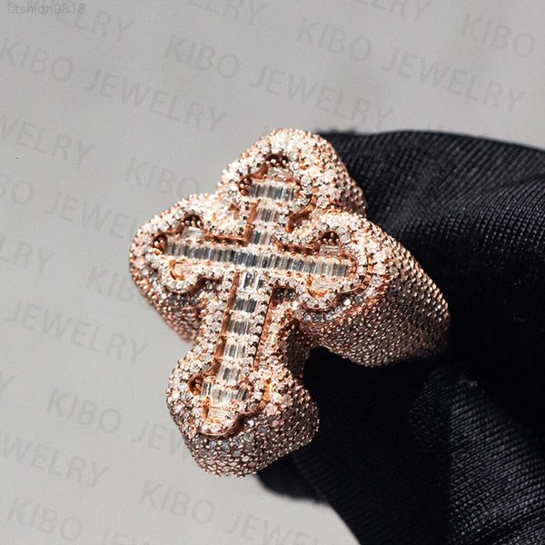 Kibo Jewelry Fully Iced Out Hip-Hop-Ring für Herren, vergoldeter 925er-Sterlingsilber-Vvs-Baguette-Moissanit-Diamant-Kreuzring