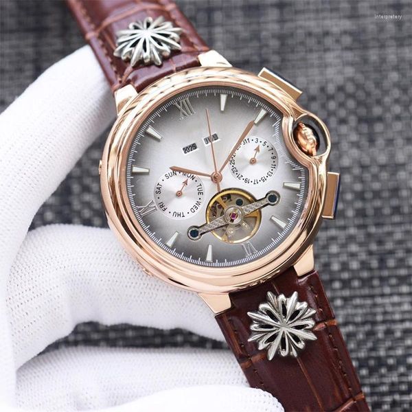 Armbanduhren Hochwertige Herrenuhr mit großem Schwungrad-Design, wasserdichtes, vollautomatisches mechanisches Uhrwerk, importiertes Rindslederarmband