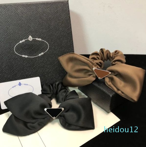 Luxo metal triângulo anéis de cabelo rabo de cavalo faixas de borracha de cabelo de seda laços de cetim elástico hairband de alta qualidade com caixa de presente