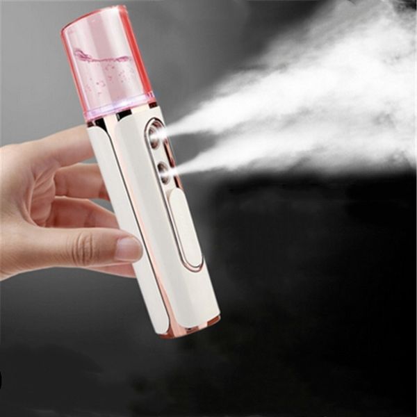 Massaggiatore viso portatile Nano Spray Mist Handy Steamer USB ricaricabile Idratante idratante Dispositivo spruzzatore Beauty Instrume 231024