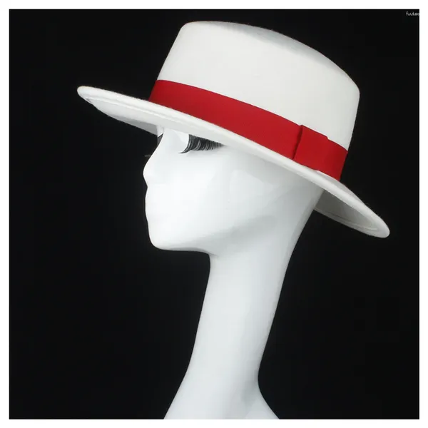 Berets Lã Mulheres Branco Flat Top Hat com Fita Vermelha Fedora para Senhora Elegante Panamá Fascinator Tamanho 56-58cm