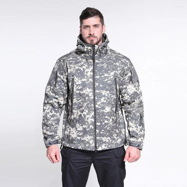 Jagdjacken Mode Sharkskin Softshell Outdoor Sturmjacke Wind- und wasserdichte warme verdickte Kapuzen-Tarnmantel Unisex