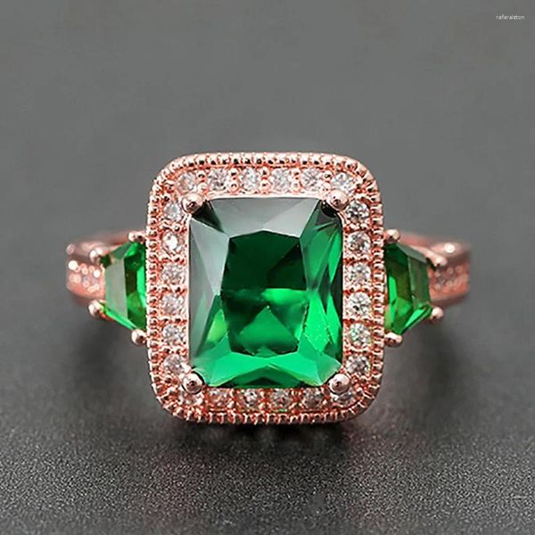 Anelli a grappolo Tono oro rosa Cristallo verde Smeraldo Pietre preziose Diamanti per le donne Principessa Gioielli di lusso Bijoux Bague Regalo per feste Taglia 6-10