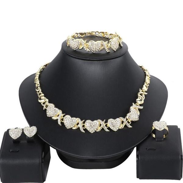Brincos colar de jóias de jóias de noiva dubai inteiro dubai para mulheres bracelete de bracelete Crystal em forma de coração324n