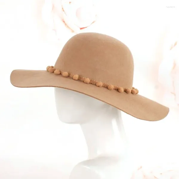 Berets 2023 moda legal grande de alta qualidade lã feltro fedora chapéu com borda larga pompom decoração inverno outono chapéus para mulheres