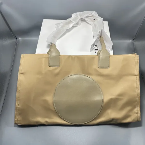 Borsa a tracolla per lo shopping di marca di moda Borse del designer 90% Fabbrica Vendita calda all'ingrosso nuova borsa a tracolla in nylon di alta qualità per donna Borsa a tracolla per mamma di grande capacità