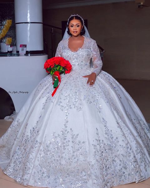 Abiti da sposa di lusso taglie forti Abiti da sposa Principessa scollo a V in pizzo con paillettes maniche lunghe Abiti da sposa Vestido de Noiva arabo