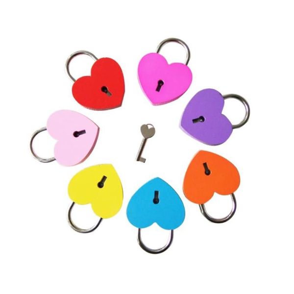 Serrature per porte Commercio all'ingrosso 7 colori Serratura concentrica a forma di cuore Metallo Mitcolor Chiave Lucchetto Palestra Toolkit Pacchetto Materiali da costruzione Sn4783 Dro Dhf68